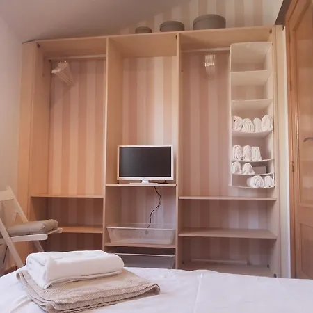 Atico Plaza Del Teatro Apartment
